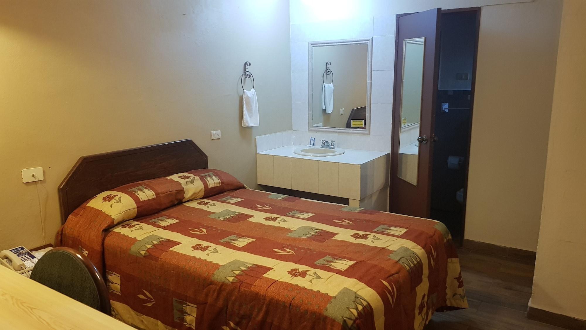 Hotel Suites Kino Hermosillo Exterior foto