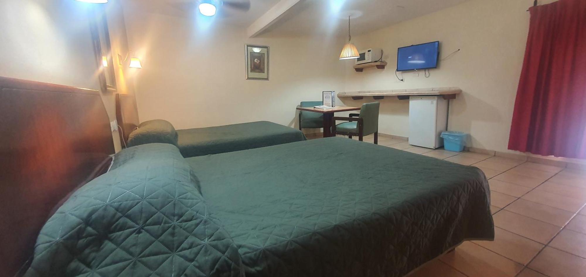 Hotel Suites Kino Hermosillo Exterior foto